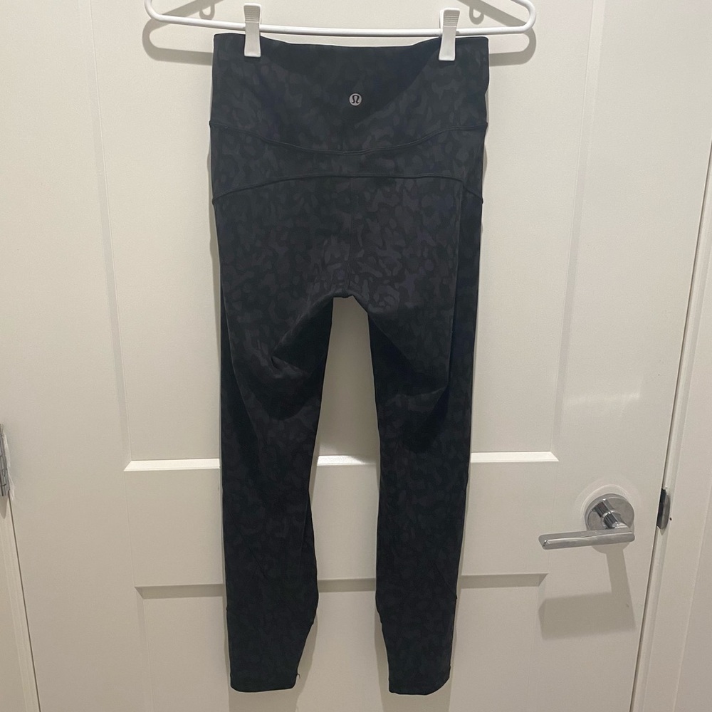lululemon In Movement 7/8 Tight - Picture 5 of 7